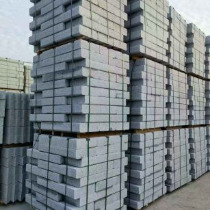 乌鲁木齐 路沿石（路侧石），颜色一致，尺寸标准