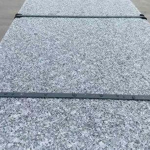 乌鲁木齐 芝麻黑火烧面毛板，条板，半成品