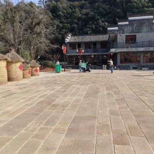 乌鲁木齐仿古石铺装效果