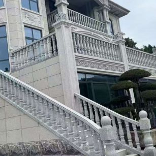 乌鲁木齐 芝麻白别墅，栏杆
