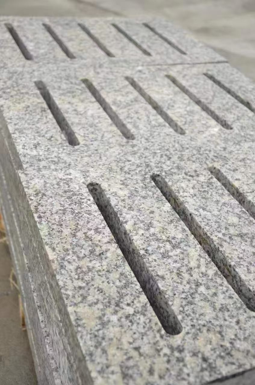 乌鲁木齐芙蓉白水沟盖板