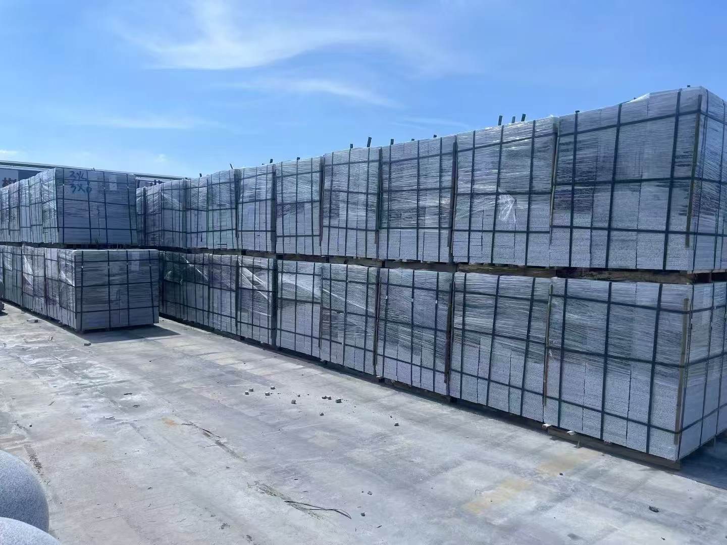 乌鲁木齐 芝麻白火烧成品300*600地铺料，大量现货，物美价廉