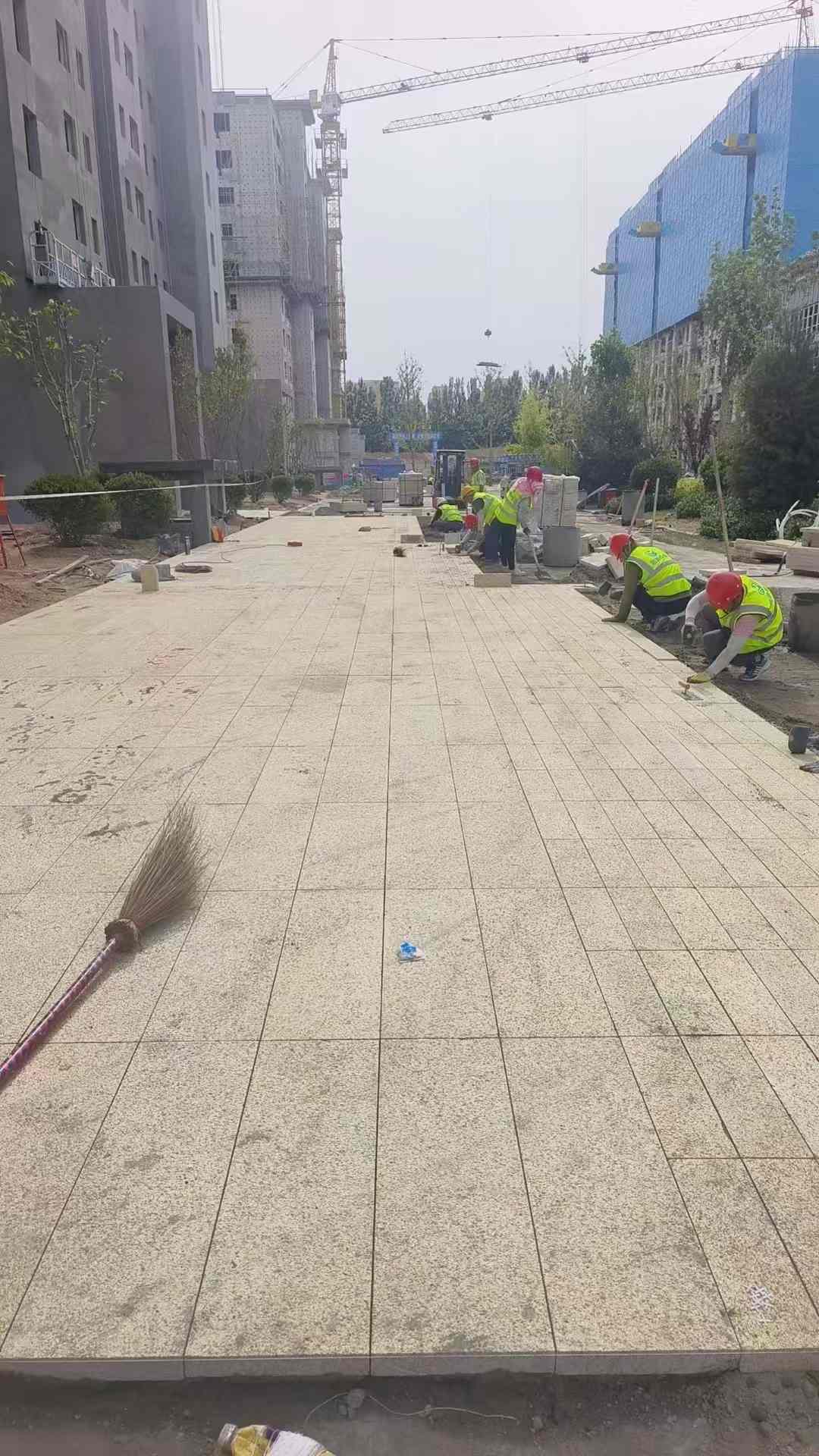 乌鲁木齐黄金麻荔枝面地铺案例