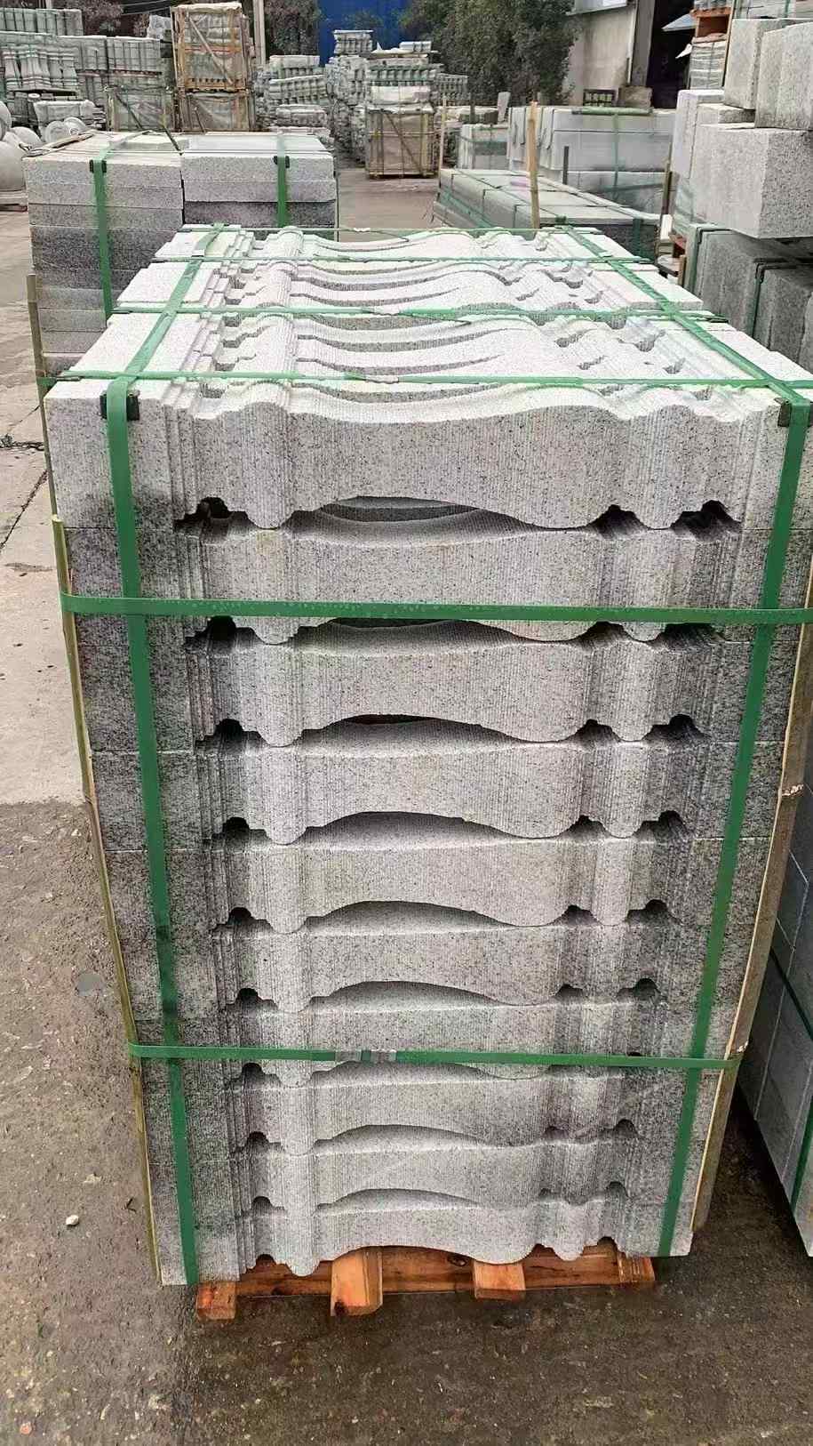 乌鲁木齐 芝麻白方形拉丝面，栏杆花瓶柱