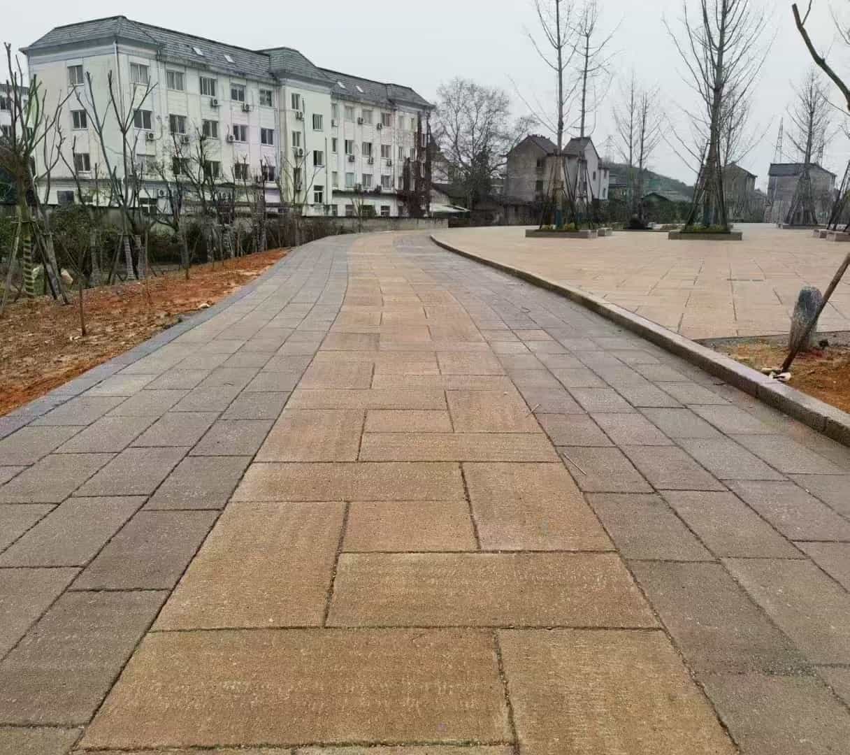 乌鲁木齐仿古石铺装效果