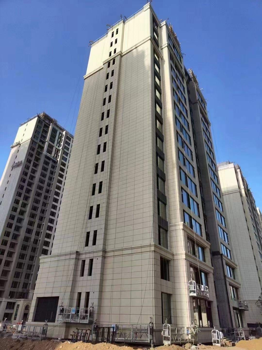 乌鲁木齐黄金麻高端小区，外墙干挂