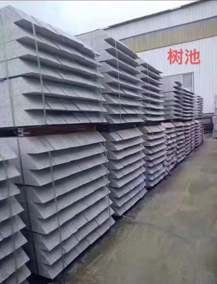 乌鲁木齐 芝麻灰切头树池